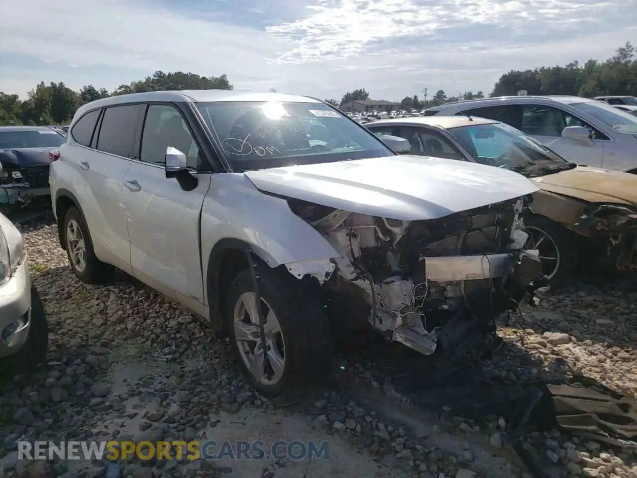 1 Photograph of a damaged car 5TDBBRCH2NS075845 TOYOTA HIGHLANDER 2022