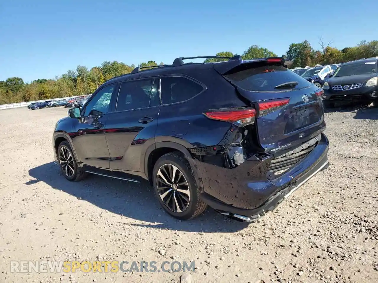 2 Photograph of a damaged car 5TDLZRBH3NS212860 TOYOTA HIGHLANDER 2022