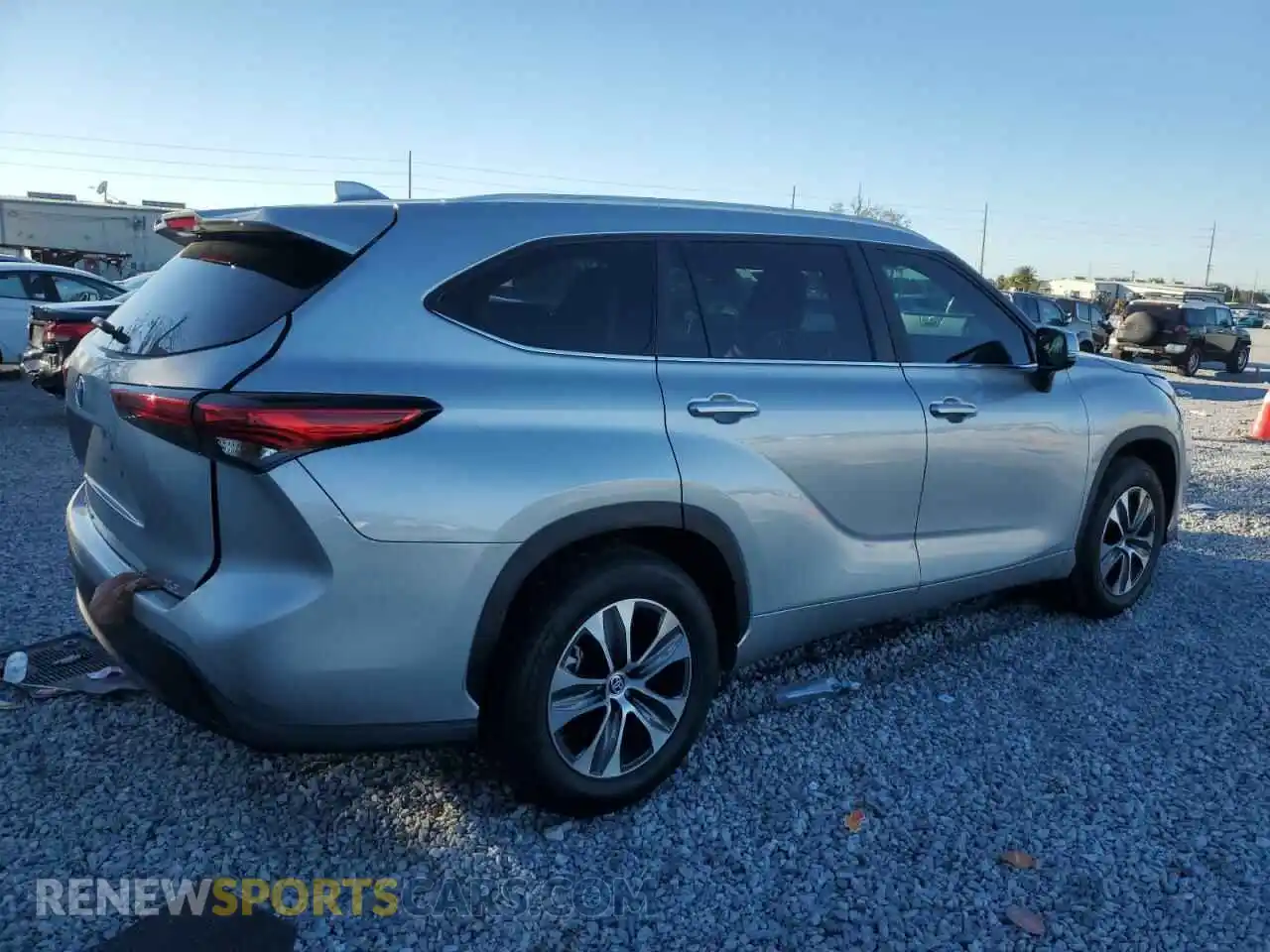 3 Photograph of a damaged car 5TDKDRAH0PS504447 TOYOTA HIGHLANDER 2023