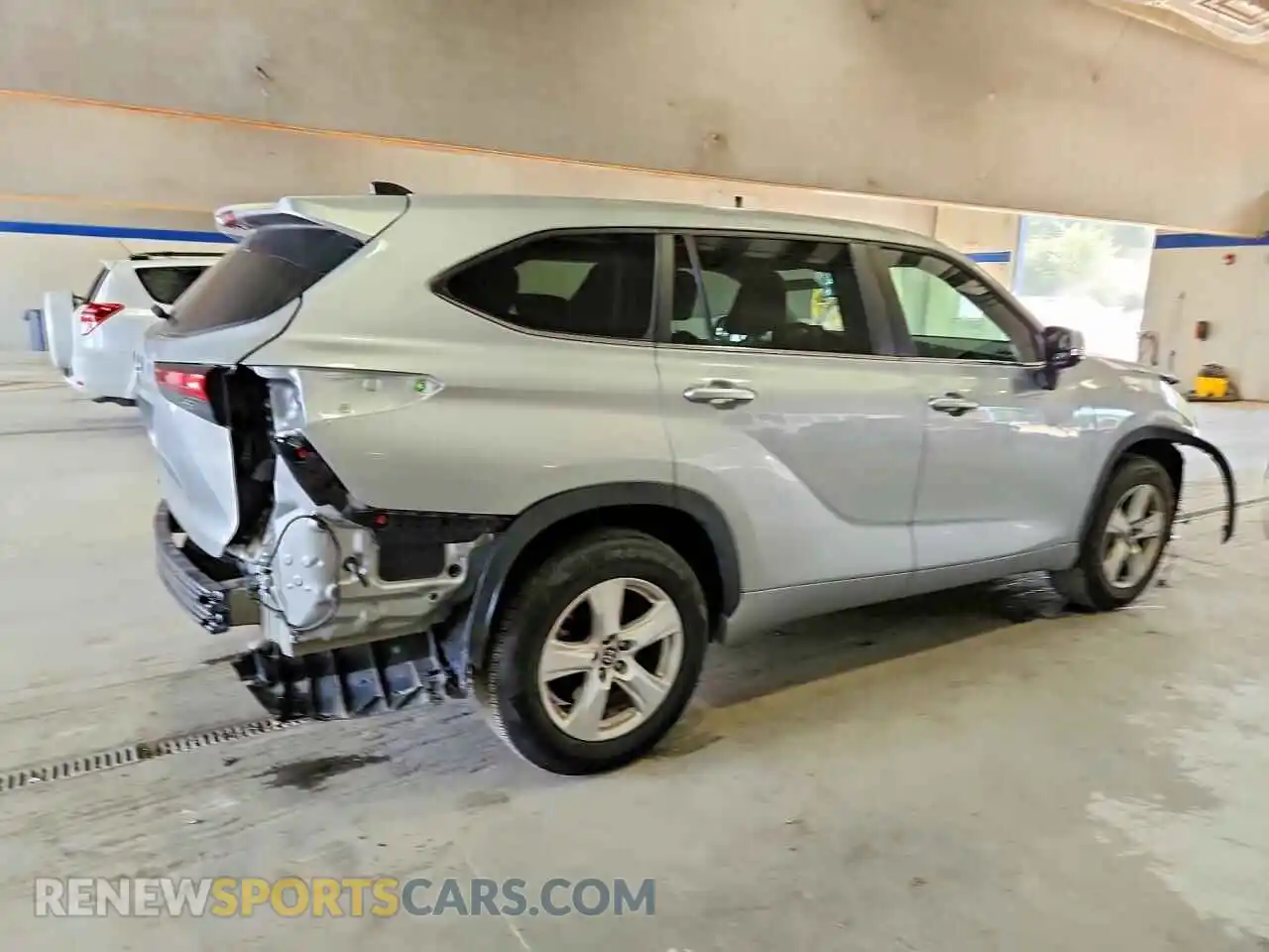 3 Photograph of a damaged car 5TDKDRAH2PS047589 TOYOTA HIGHLANDER 2023