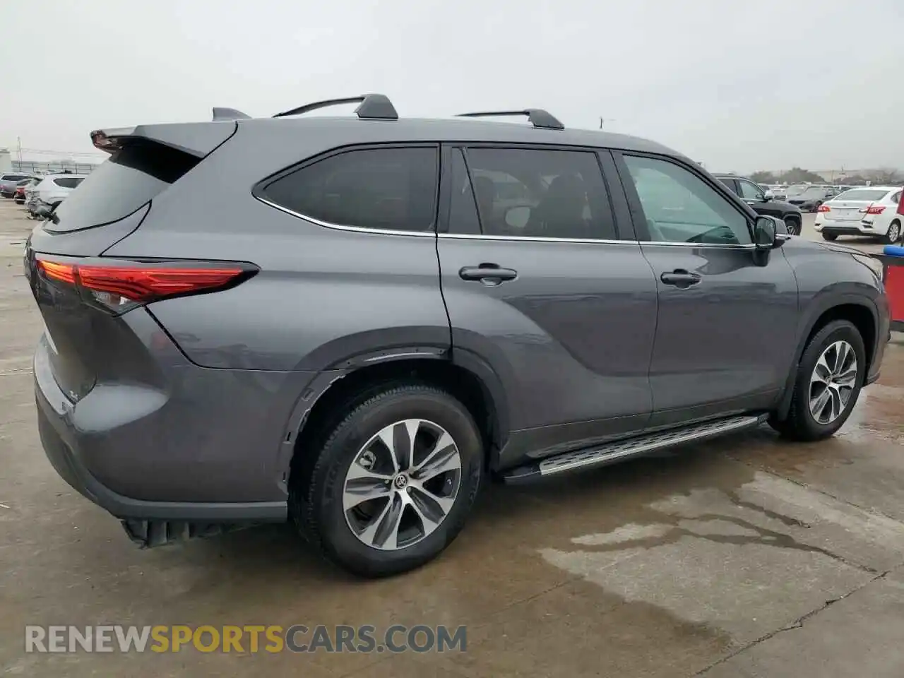 3 fotografías del automóvil dañado 5TDKDRAH3PS045298 TOYOTA HIGHLANDER 2023