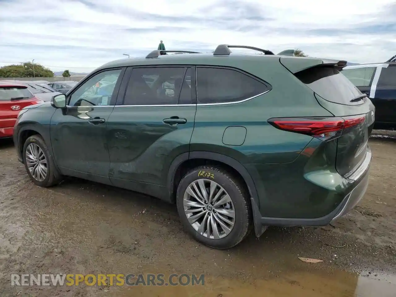 2 Photograph of a damaged car 5TDKDRAH4PS507416 TOYOTA HIGHLANDER 2023
