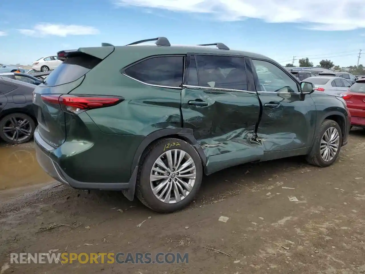 3 Photograph of a damaged car 5TDKDRAH4PS507416 TOYOTA HIGHLANDER 2023