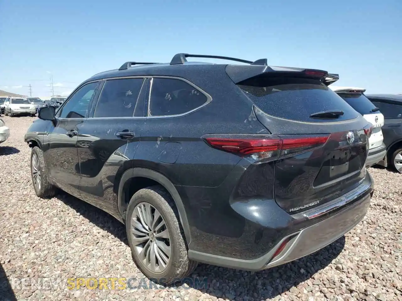 2 Photograph of a damaged car 5TDKDRAH8PS044499 TOYOTA HIGHLANDER 2023