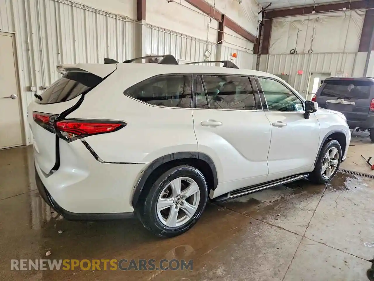 3 Photograph of a damaged car 5TDKDRAH9PS032152 TOYOTA HIGHLANDER 2023