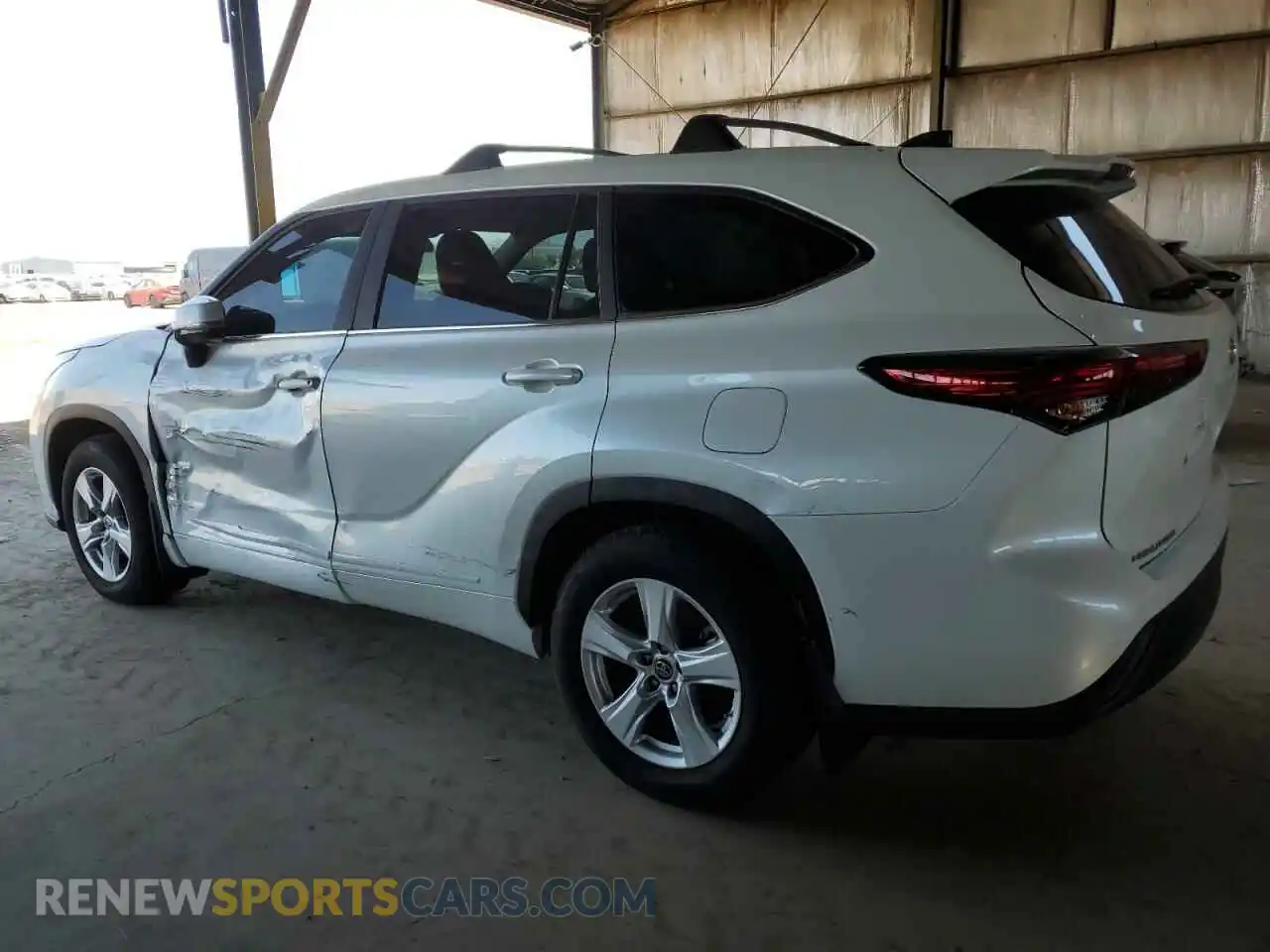 2 Photograph of a damaged car 5TDKDRBH0PS502082 TOYOTA HIGHLANDER 2023