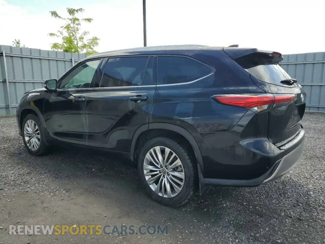 2 Photograph of a damaged car 5TDKDRBH0PS506696 TOYOTA HIGHLANDER 2023