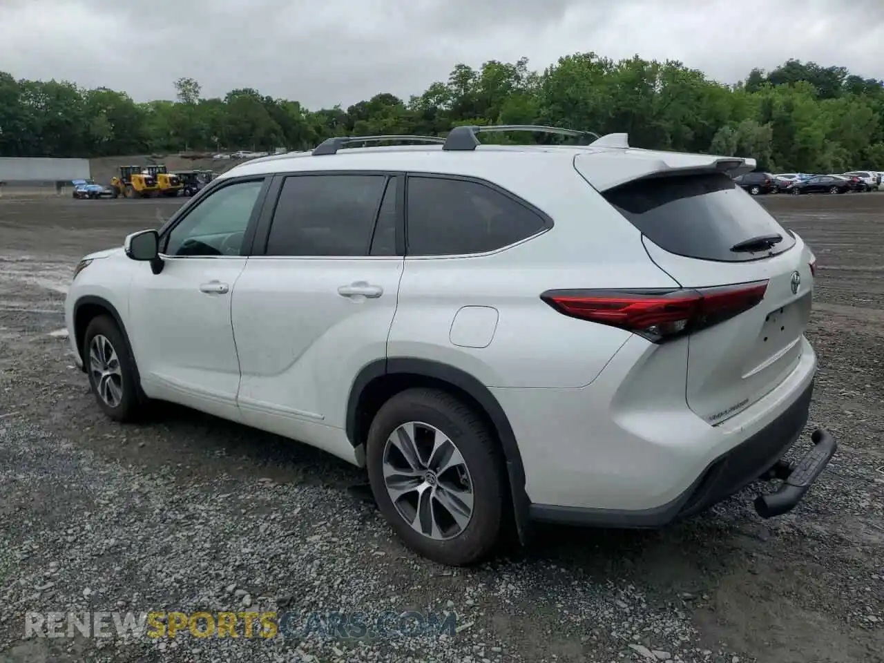 2 Photograph of a damaged car 5TDKDRBH2PS024392 TOYOTA HIGHLANDER 2023