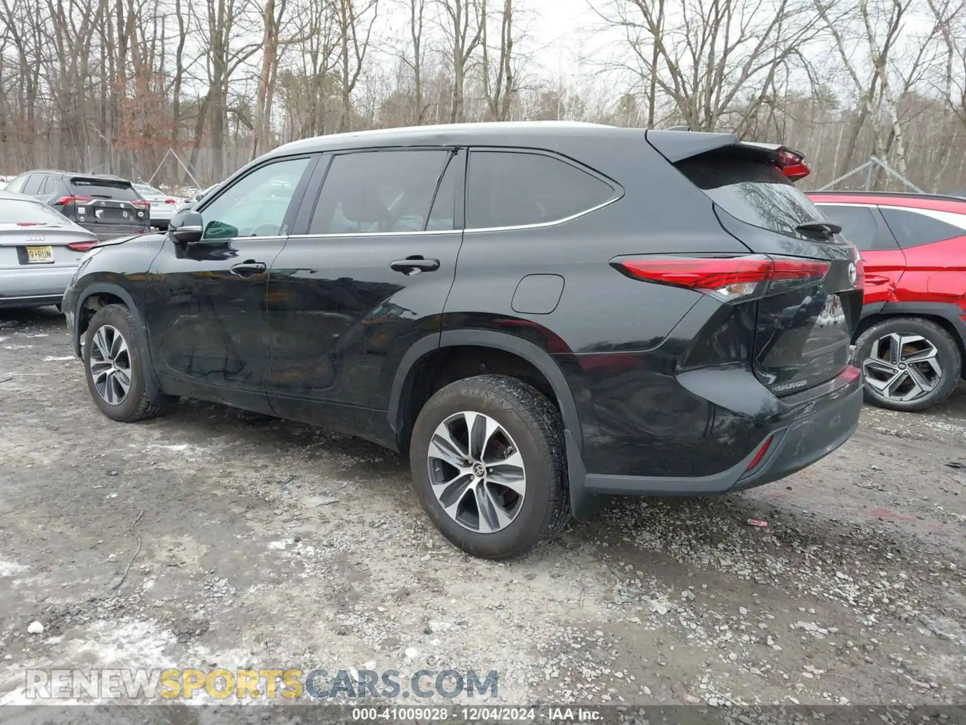 3 Photograph of a damaged car 5TDKDRBH2PS527372 TOYOTA HIGHLANDER 2023