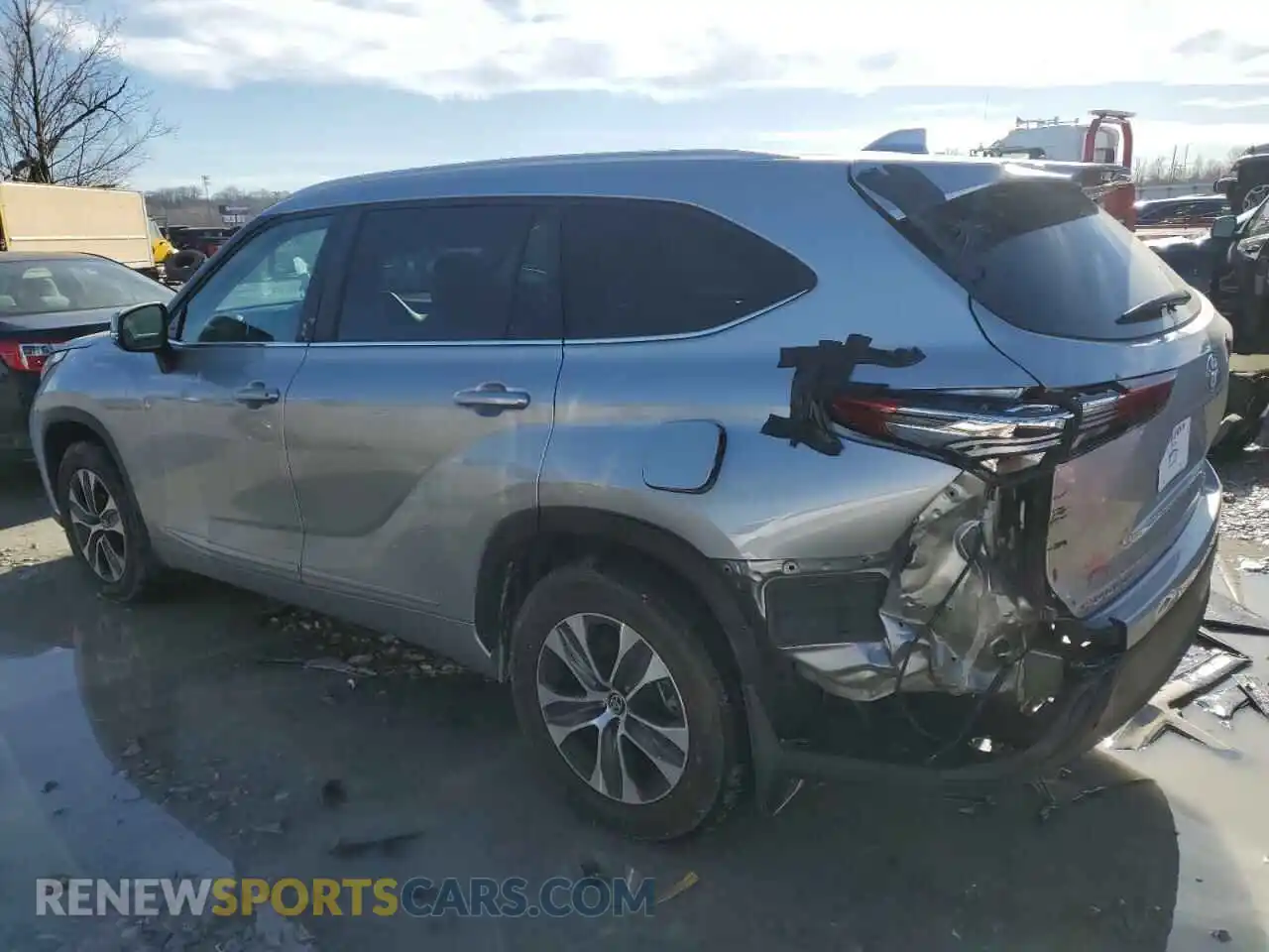 2 Photograph of a damaged car 5TDKDRBH3PS041041 TOYOTA HIGHLANDER 2023