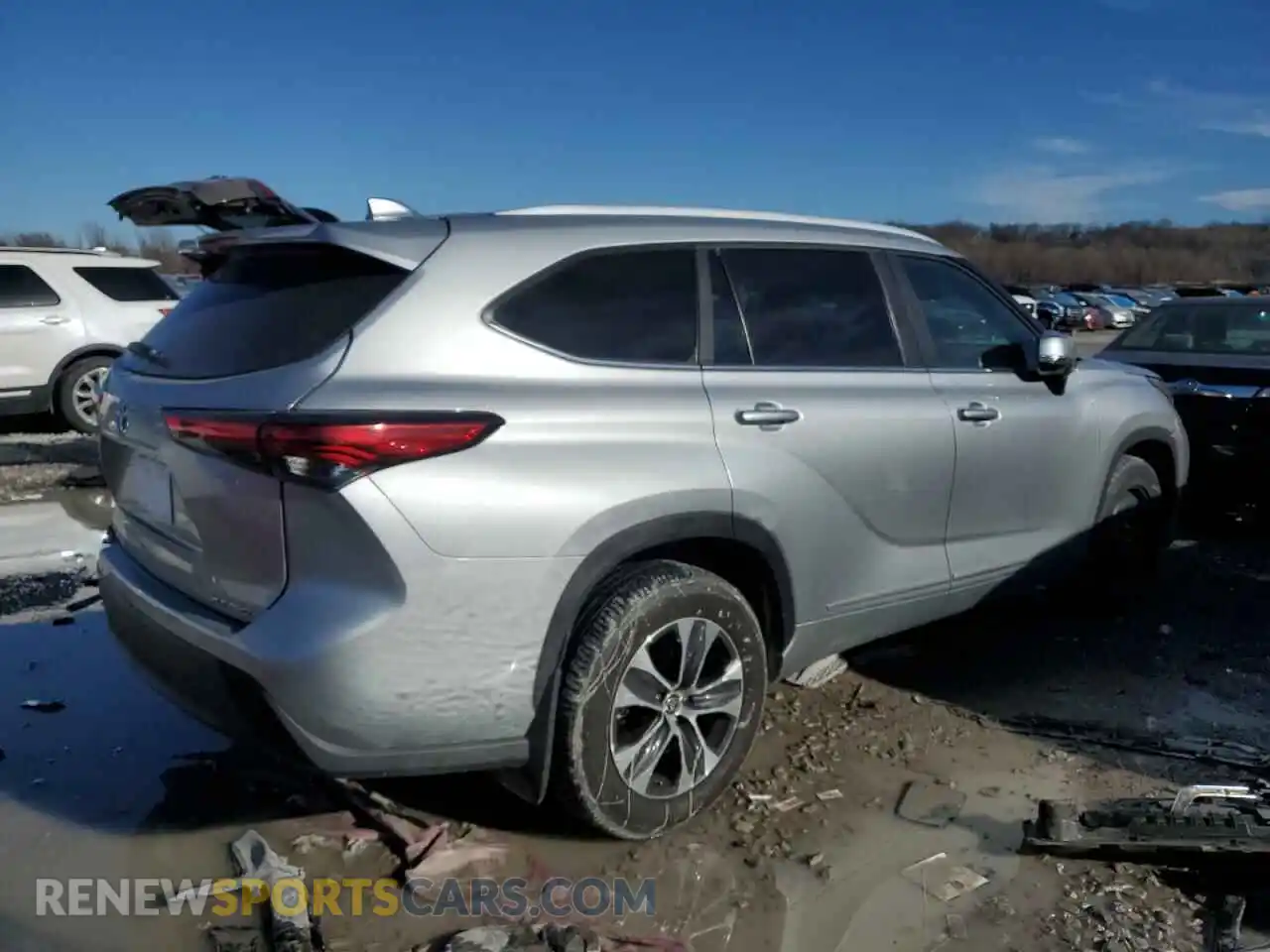 3 Photograph of a damaged car 5TDKDRBH3PS041041 TOYOTA HIGHLANDER 2023