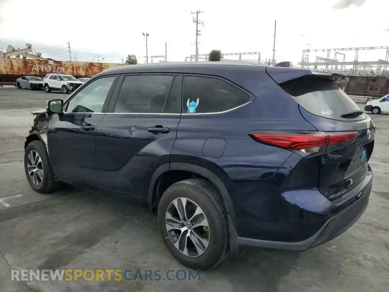2 Photograph of a damaged car 5TDKDRBH4PS500853 TOYOTA HIGHLANDER 2023