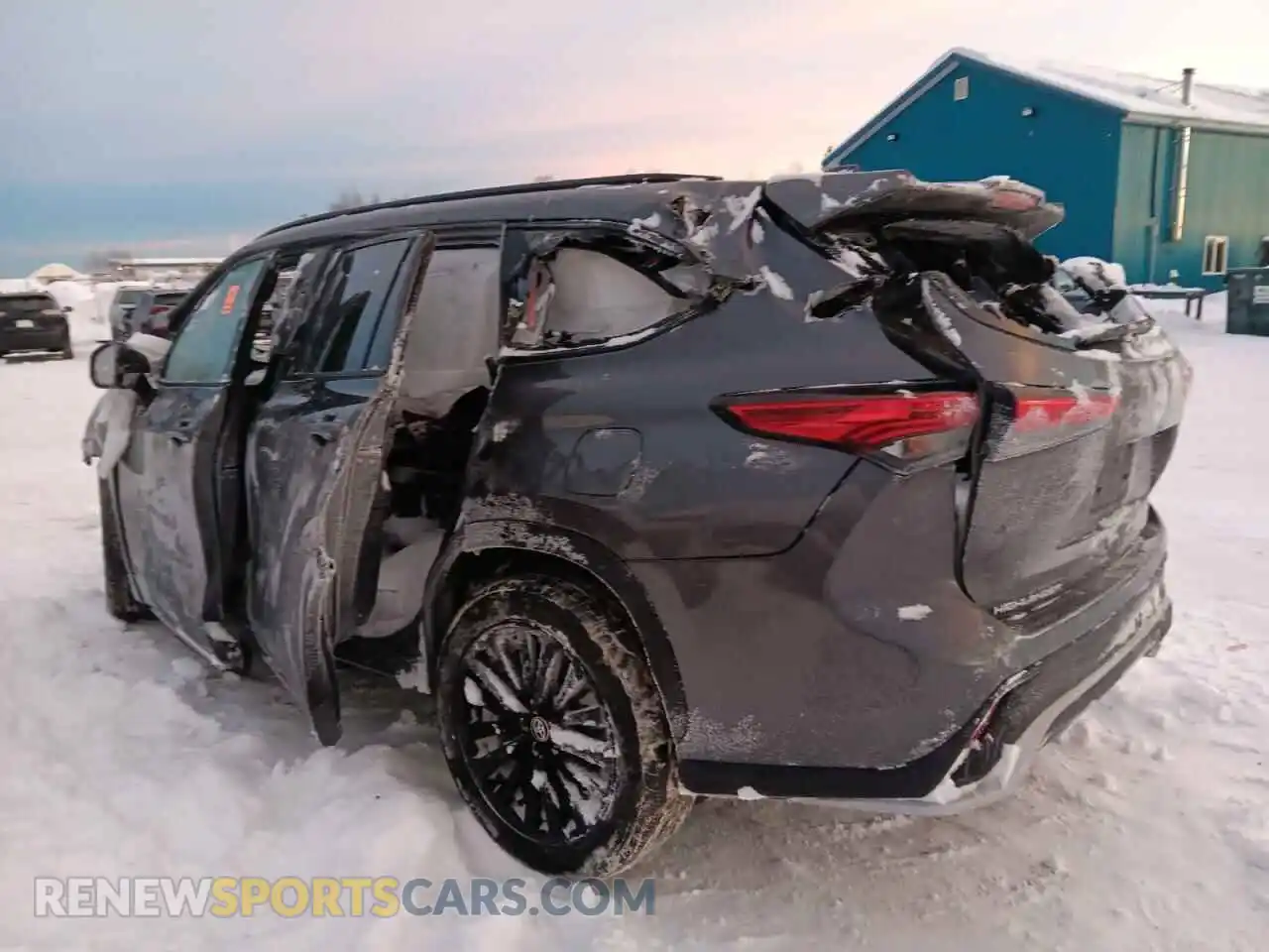 2 Фотография поврежденного автомобиля 5TDKDRBH4PS507317 TOYOTA HIGHLANDER 2023