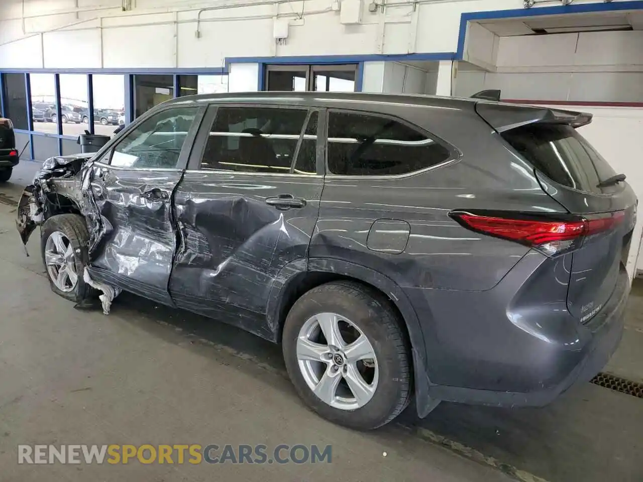 2 Photograph of a damaged car 5TDKDRBH5PS502904 TOYOTA HIGHLANDER 2023