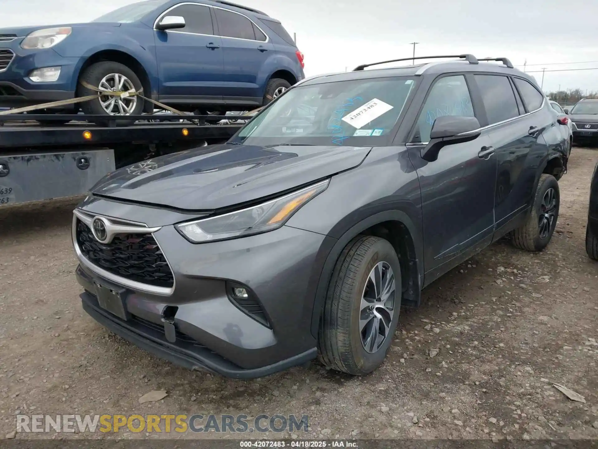 2 Photograph of a damaged car 5TDKDRBH7PS044010 TOYOTA HIGHLANDER 2023