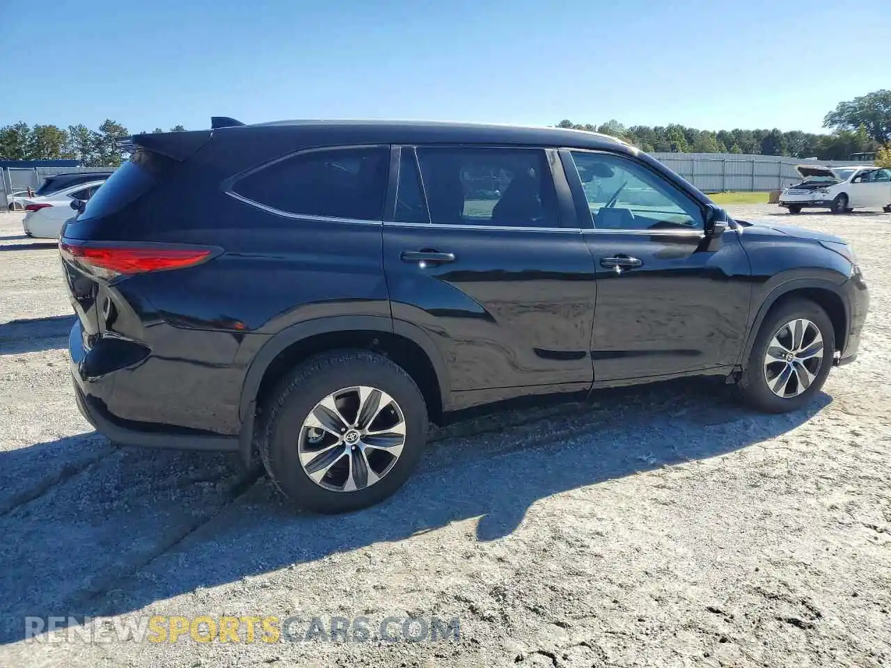 3 Фотография поврежденного автомобиля 5TDKDRBH8PS007936 TOYOTA HIGHLANDER 2023