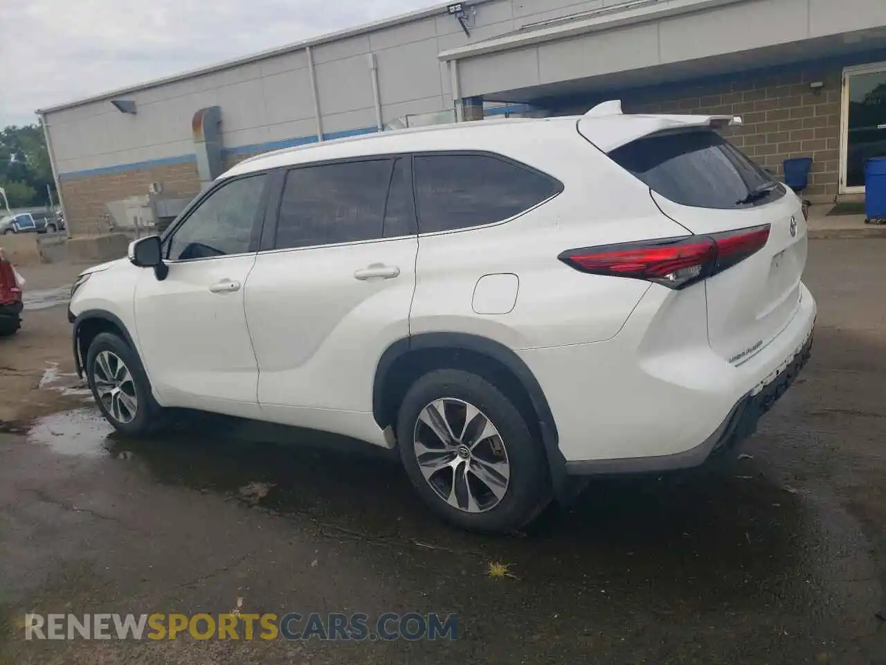 2 fotografías del automóvil dañado 5TDKDRBH9PS044509 TOYOTA HIGHLANDER 2023