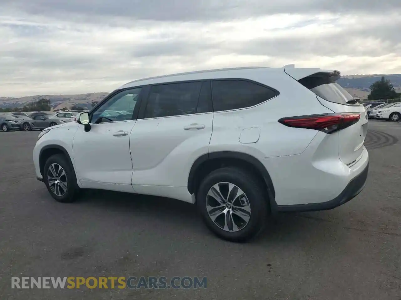 2 Photograph of a damaged car 5TDKDRBHXPS016427 TOYOTA HIGHLANDER 2023