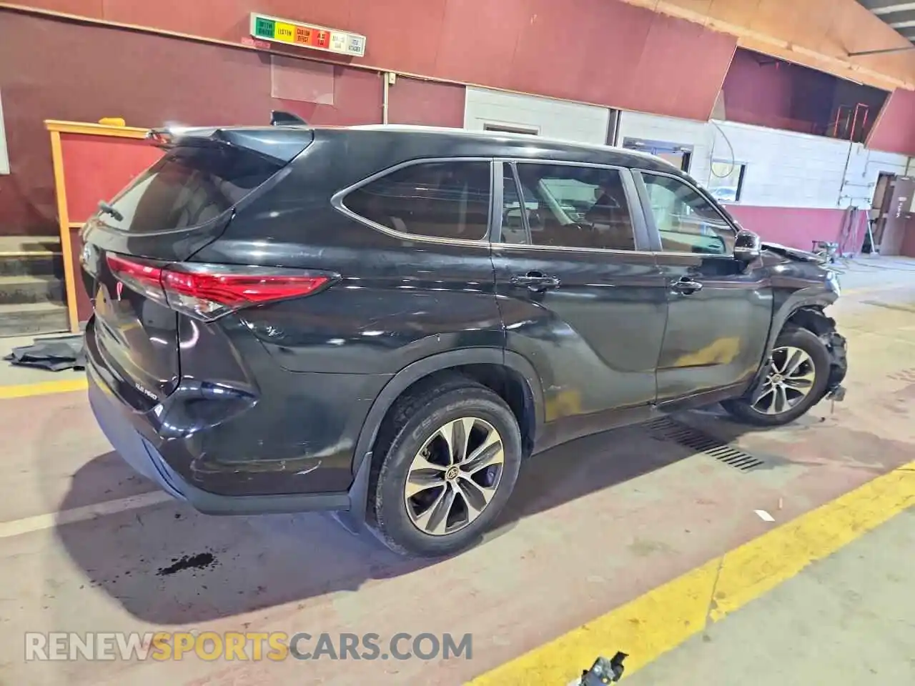 3 fotografías del automóvil dañado 5TDKDRBHXPS044194 TOYOTA HIGHLANDER 2023