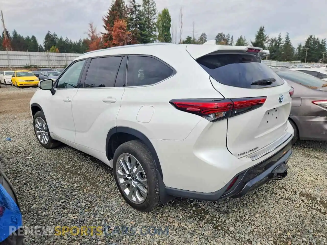 2 Фотография поврежденного автомобиля 5TDXBRCH9PS119896 TOYOTA HIGHLANDER 2023