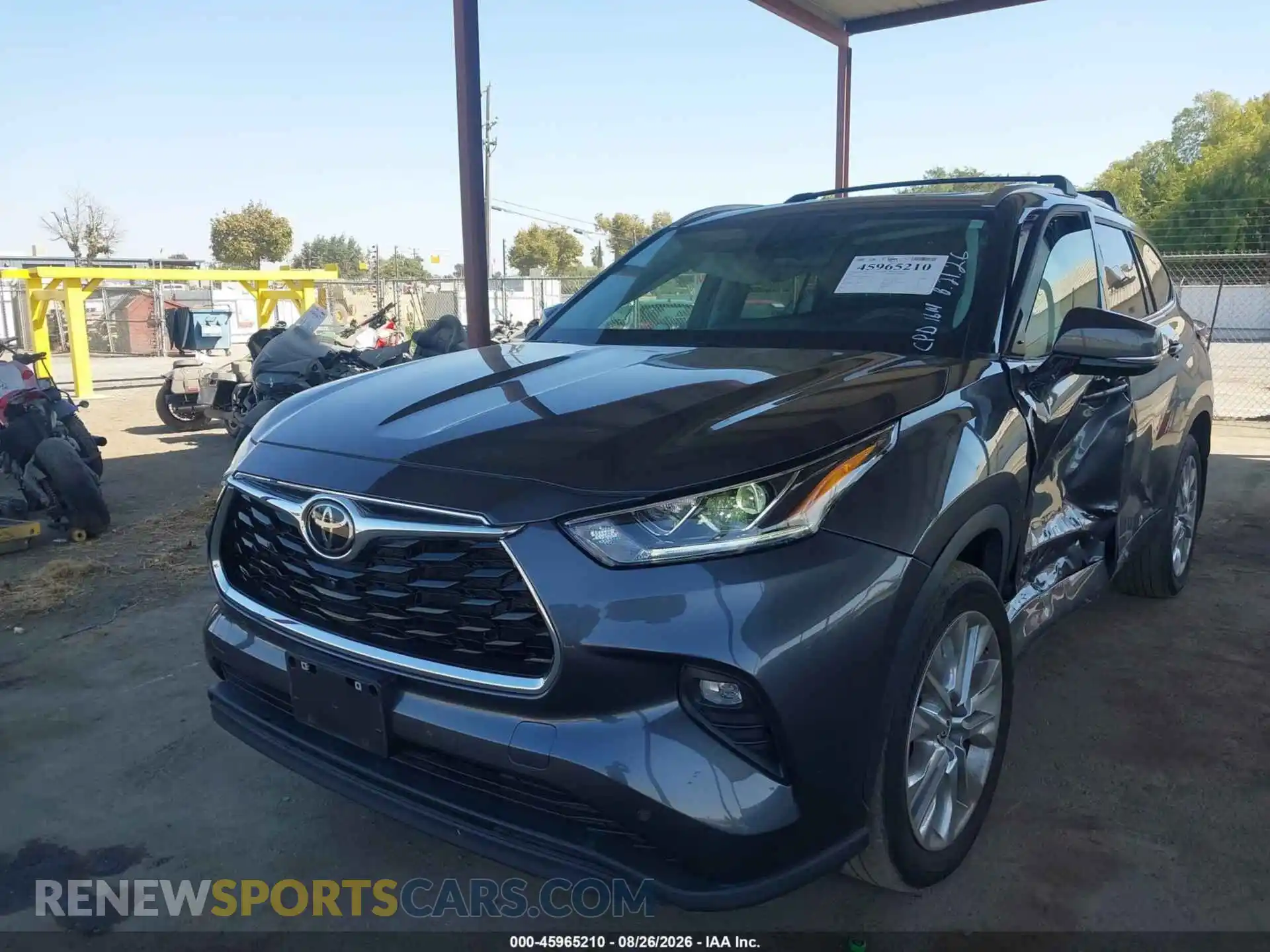 2 fotografías del automóvil dañado 5TDKDRBH1RS551780 TOYOTA HIGHLANDER 2024