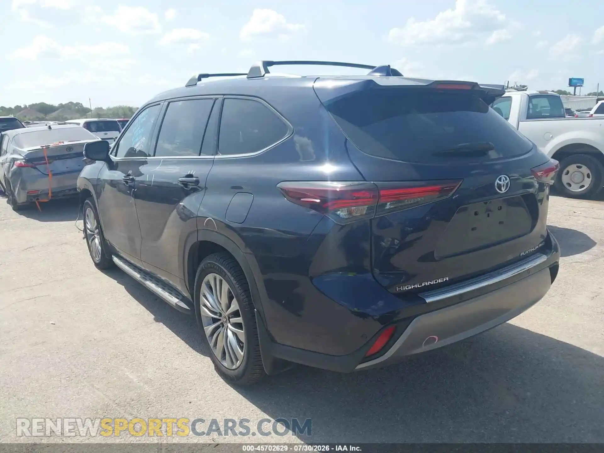 3 fotografías del automóvil dañado 5TDKDRBH8RS575123 TOYOTA HIGHLANDER 2024