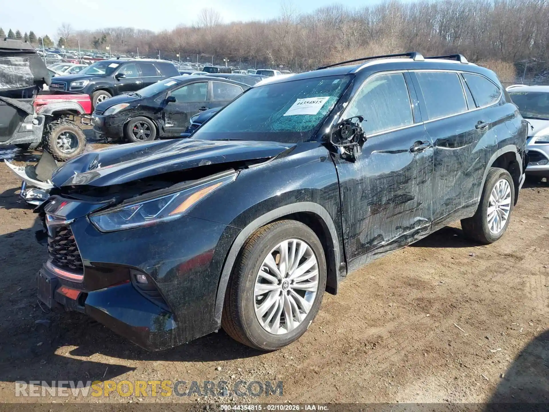 2 fotografías del automóvil dañado 5TDKDRBHXRS573258 TOYOTA HIGHLANDER 2024