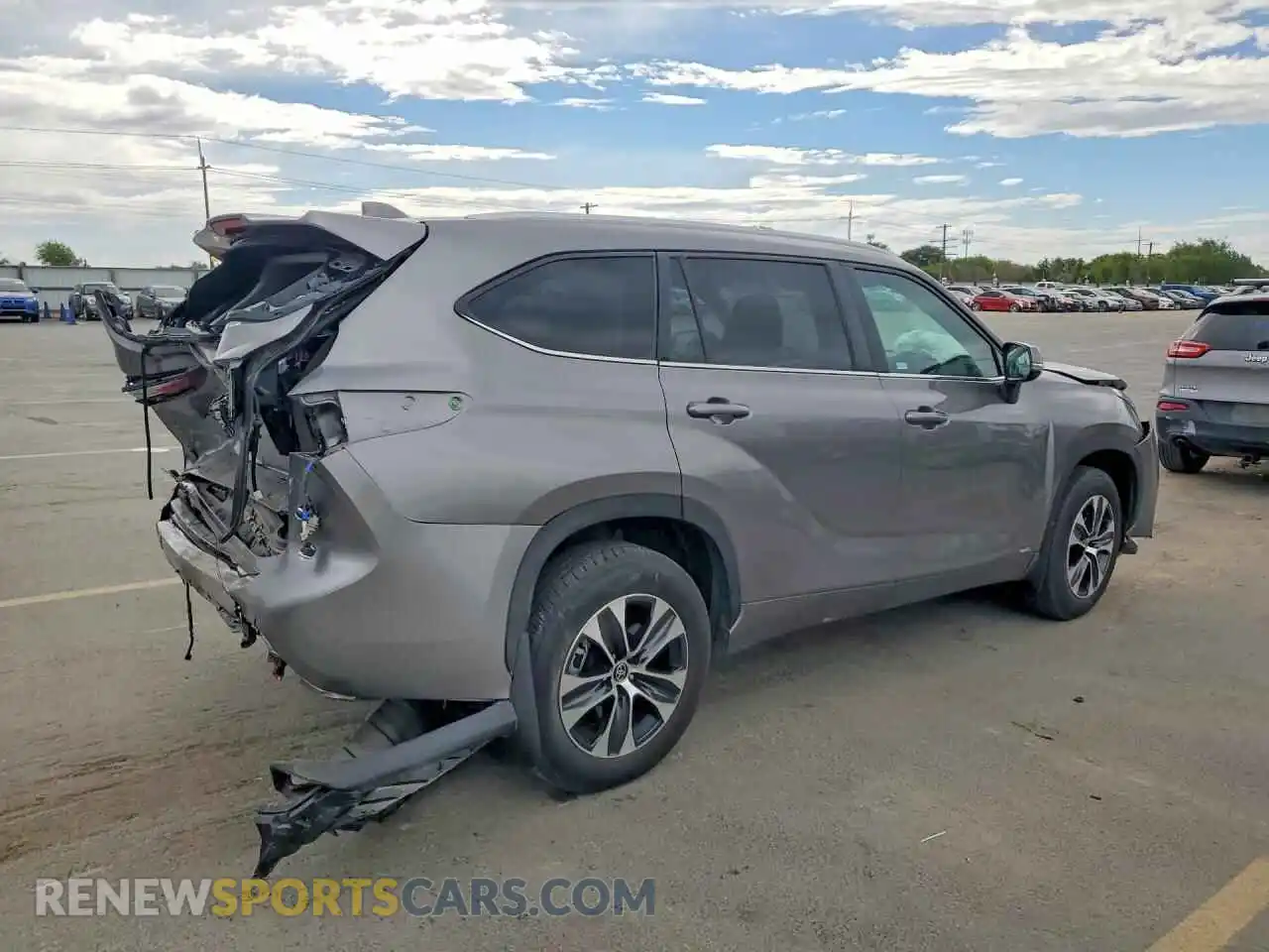 3 Photograph of a damaged car 5TDKBRCHXSS654707 TOYOTA HIGHLANDER 2025