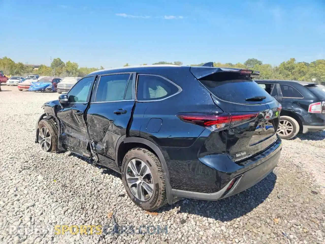 2 Фотография поврежденного автомобиля 5TDKDRBH3TS598493 TOYOTA HIGHLANDER 2026