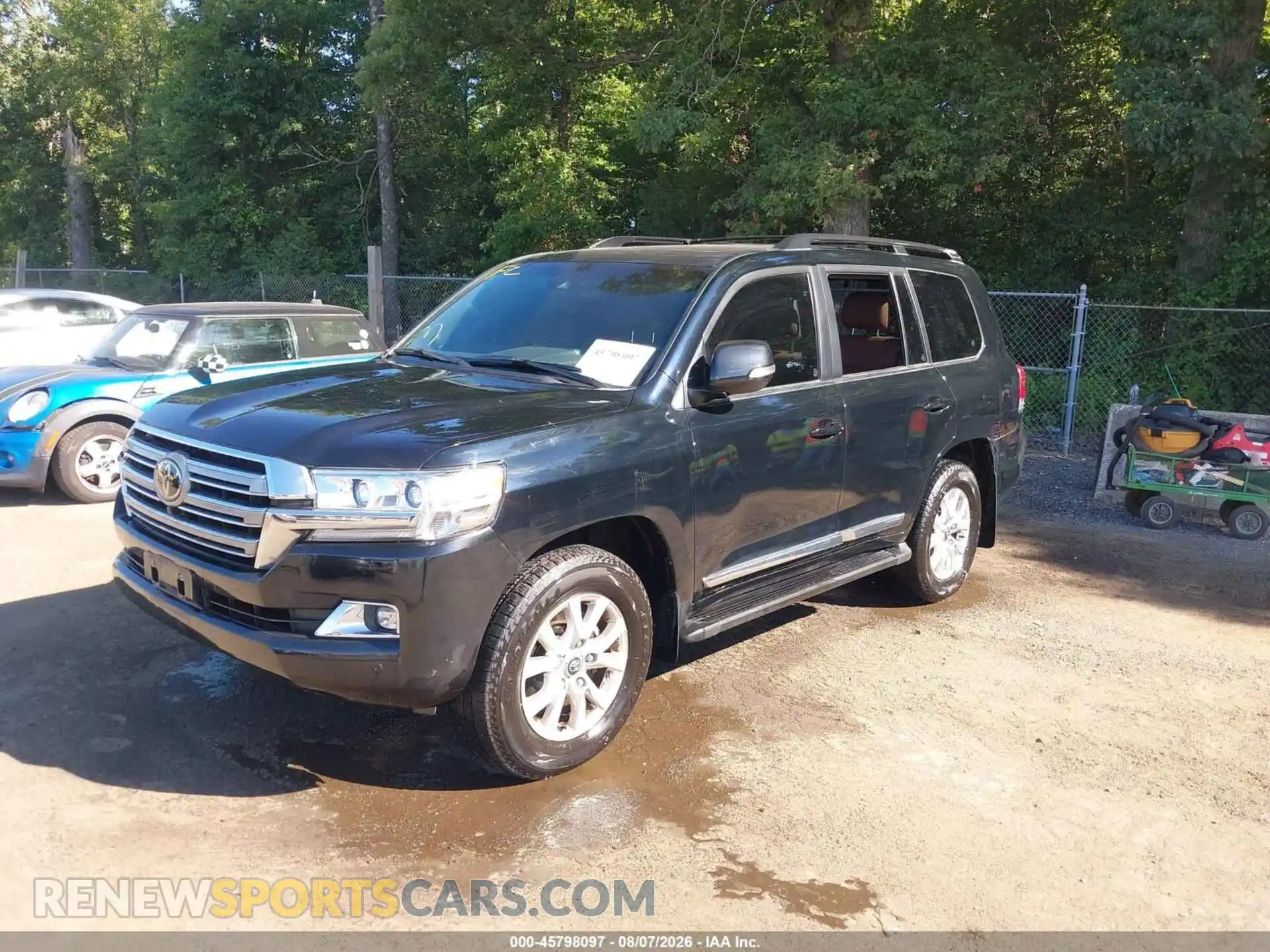 2 Photograph of a damaged car JTMCY7AJ2M4102436 TOYOTA LAND CRUISER 2021