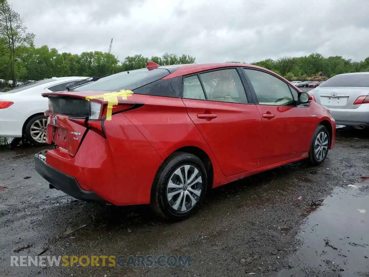 3 Photograph of a damaged car JTDL9RFU5K3003186 TOYOTA PRIUS 2019