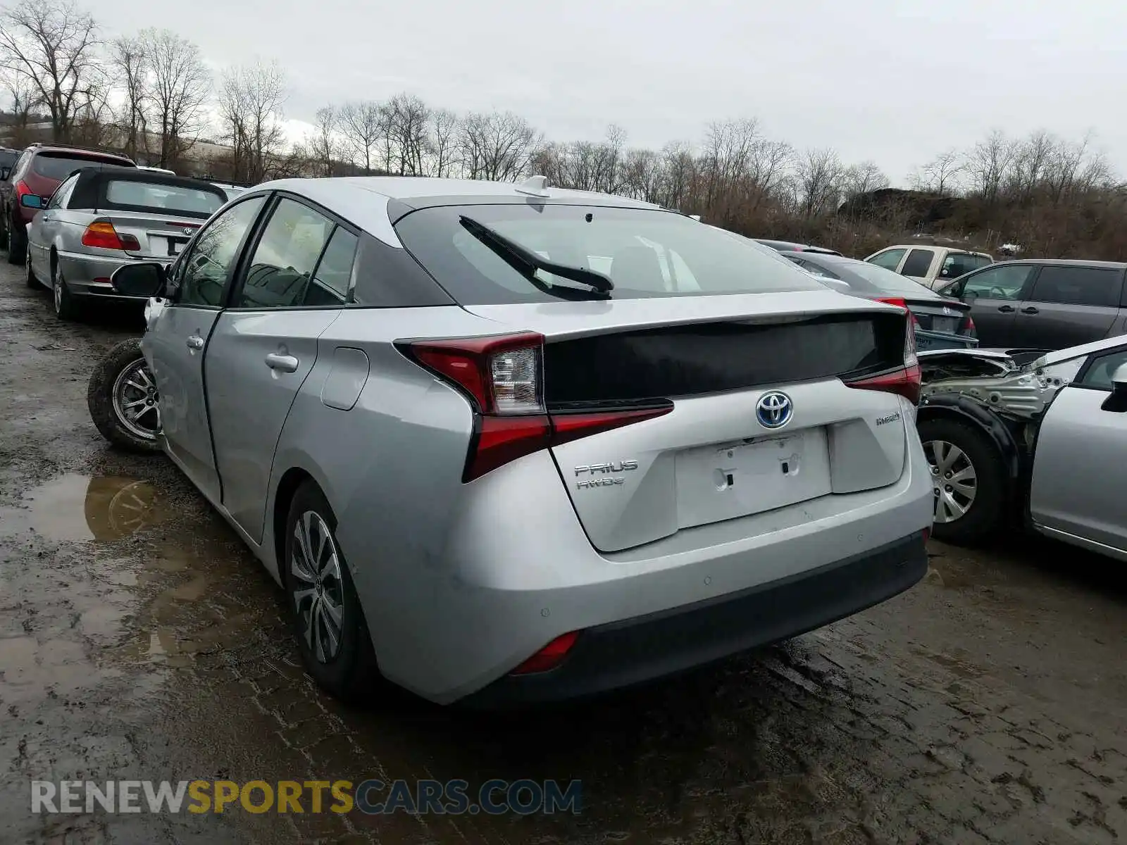 3 Photograph of a damaged car JTDL9RFUXK3001255 TOYOTA PRIUS 2019