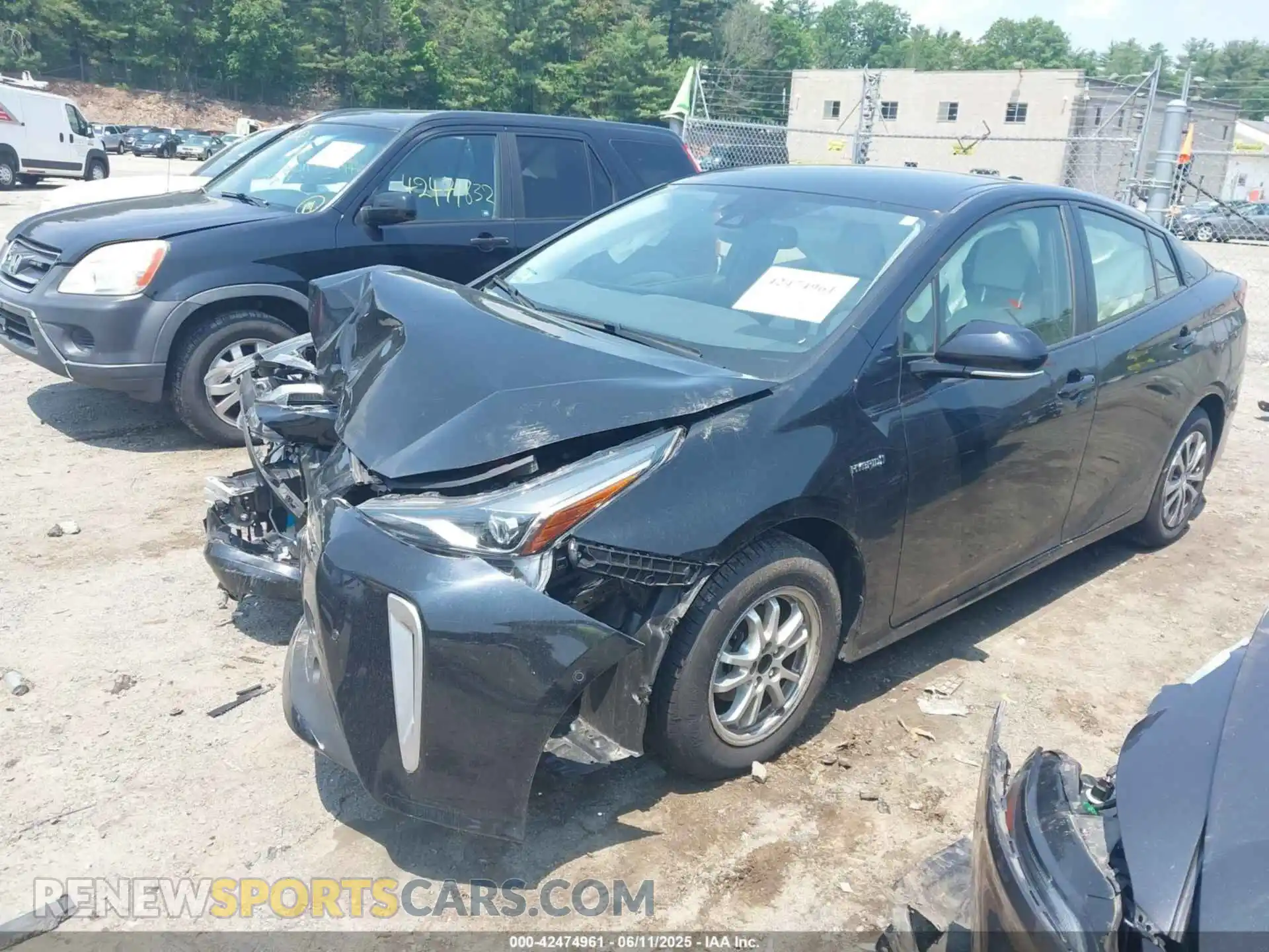 2 Photograph of a damaged car JTDL9RFU2L3019122 TOYOTA PRIUS 2020