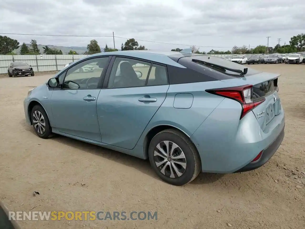 2 fotografías del automóvil dañado JTDL9RFU4L3018599 TOYOTA PRIUS 2020
