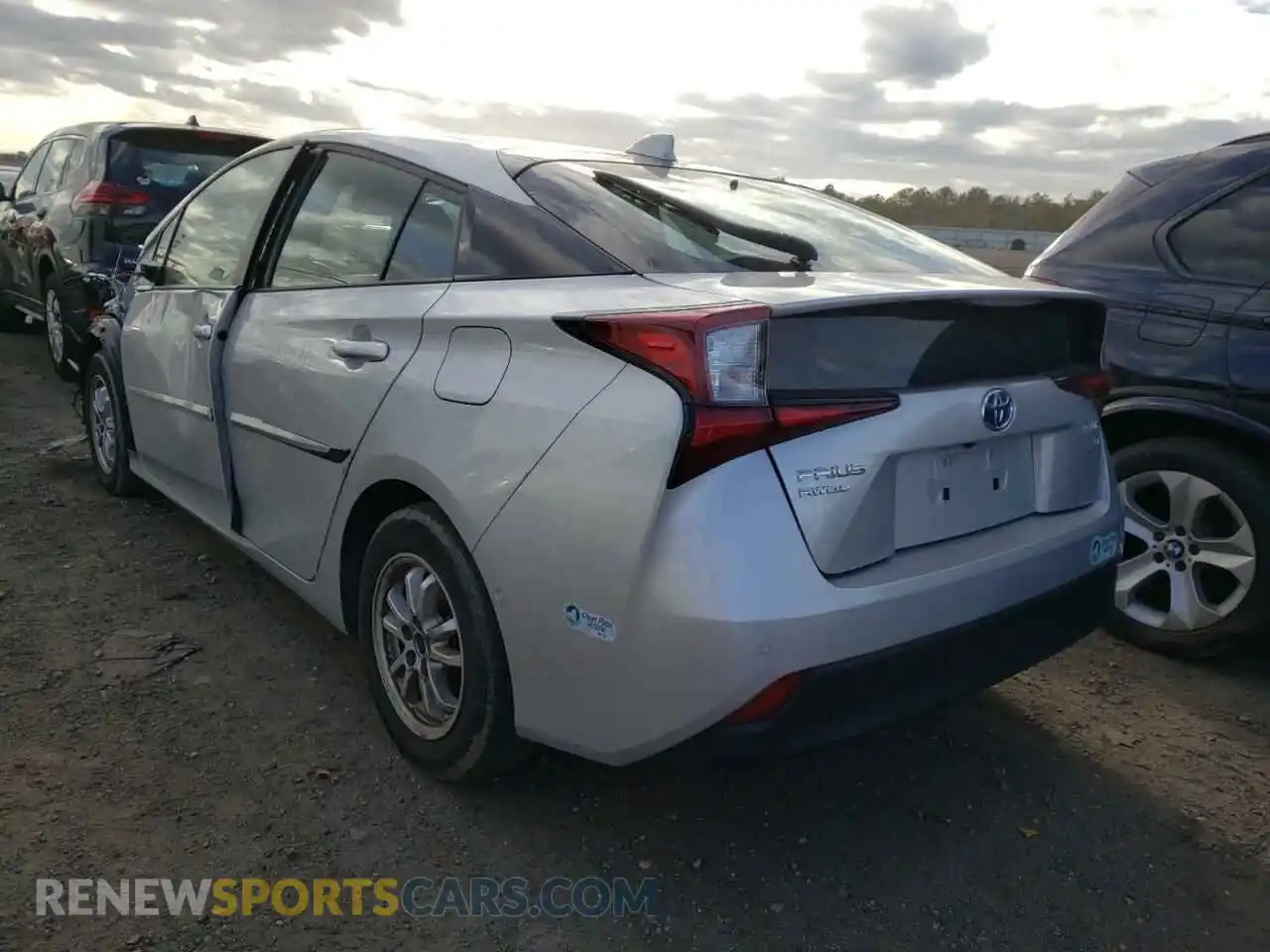 3 Photograph of a damaged car JTDL9RFU4L3021809 TOYOTA PRIUS 2020