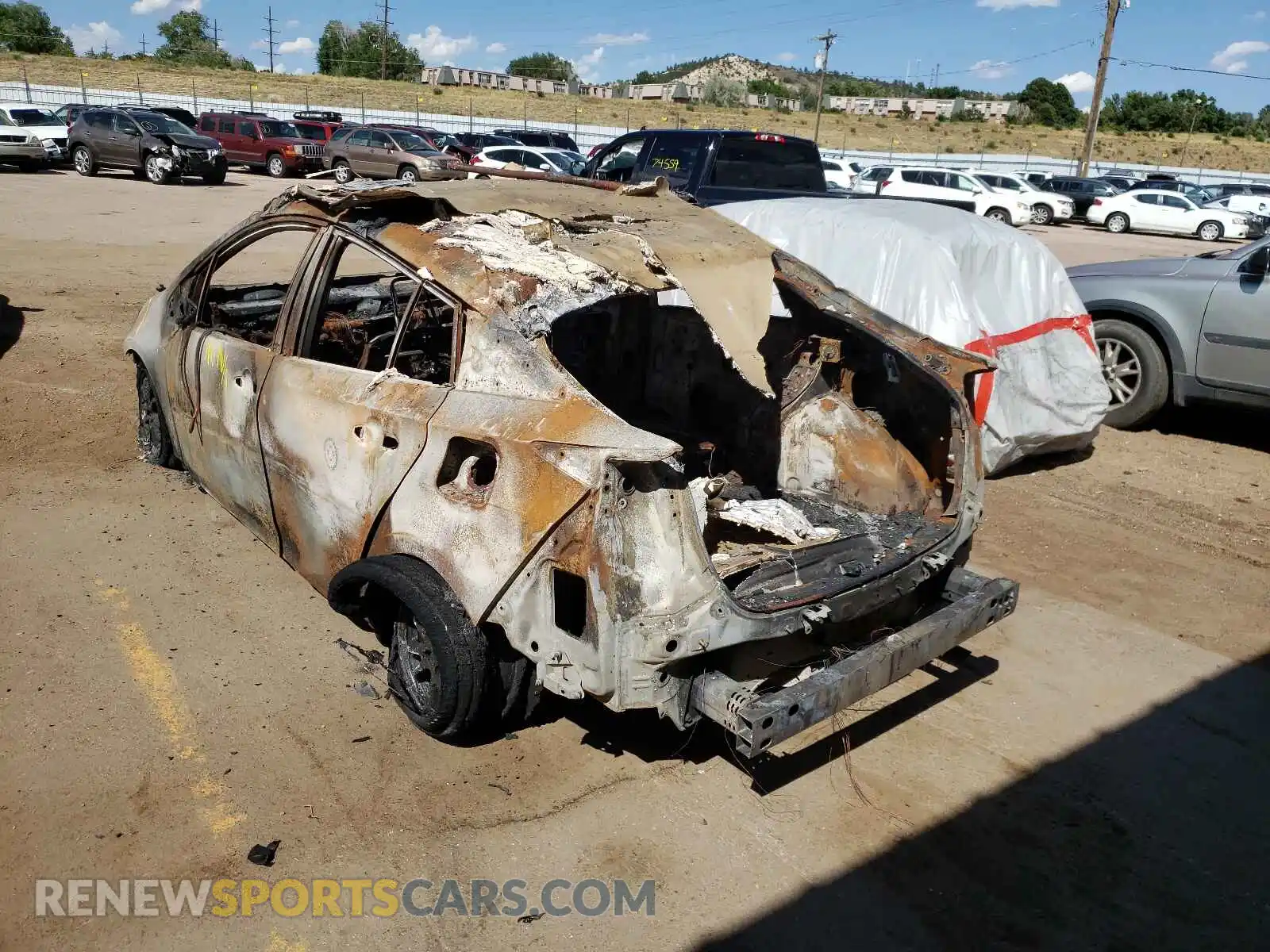 3 Photograph of a damaged car KTDL9RFU3L3014074 TOYOTA PRIUS 2020