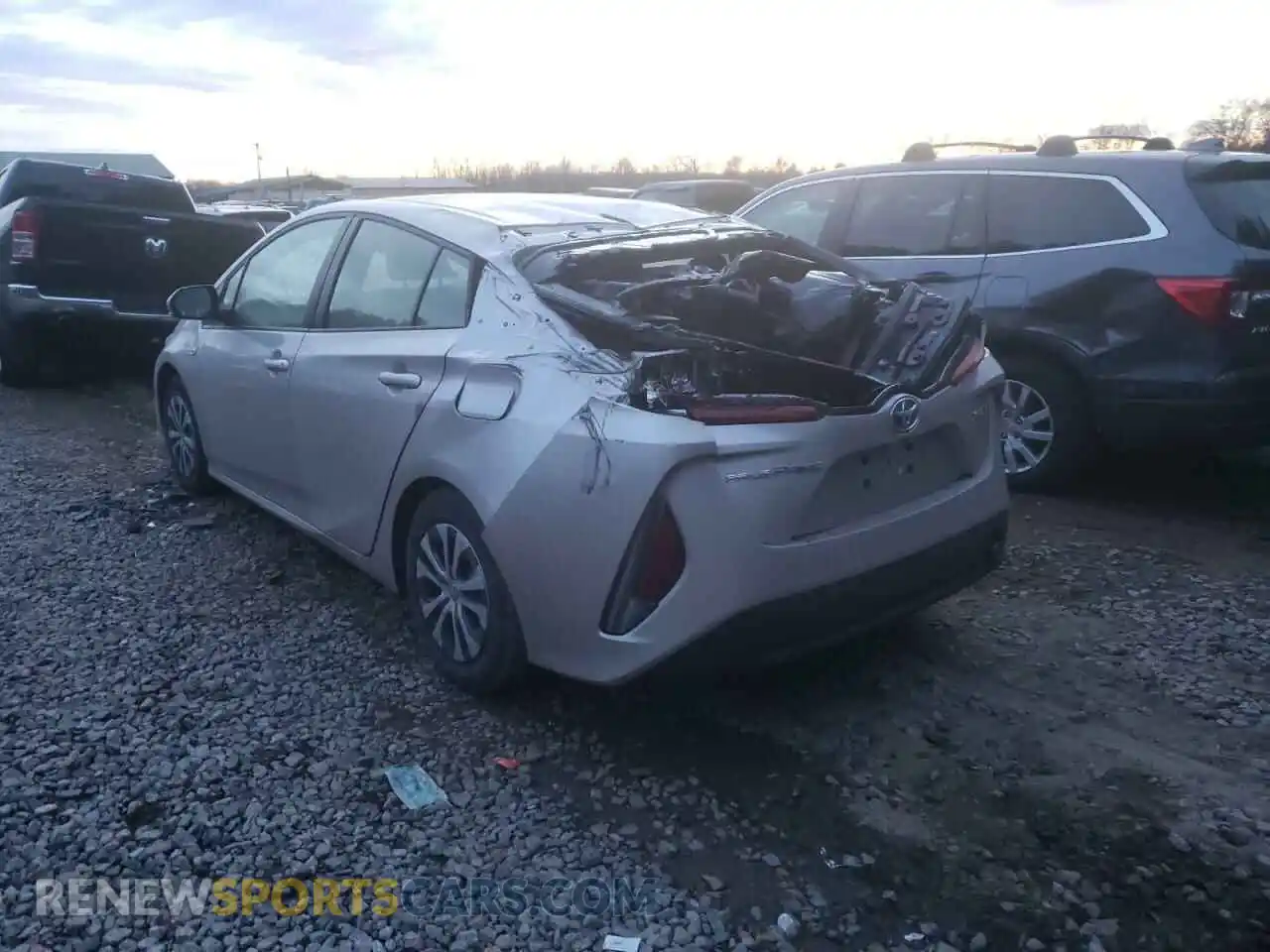 3 Фотография поврежденного автомобиля JTDKAMFP1M3170373 TOYOTA PRIUS 2021