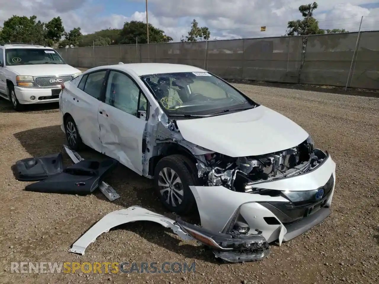 1 Photograph of a damaged car JTDKAMFP2M3167871 TOYOTA PRIUS 2021