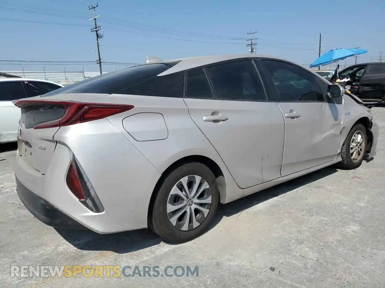 3 Photograph of a damaged car JTDKAMFP5M3184275 TOYOTA PRIUS 2021