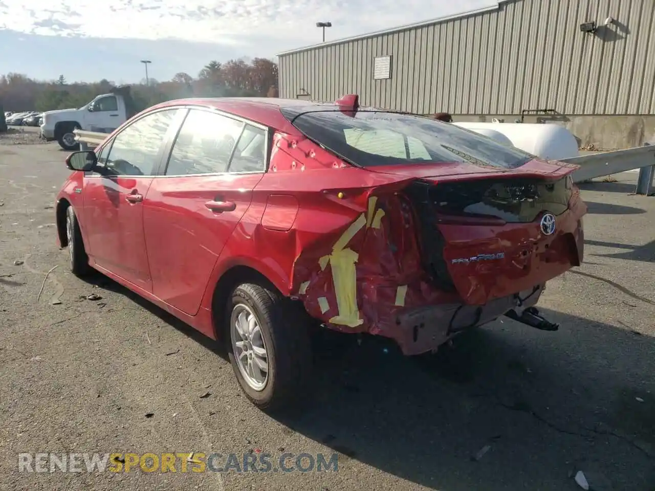 3 Photograph of a damaged car JTDKAMFP6M3190957 TOYOTA PRIUS 2021