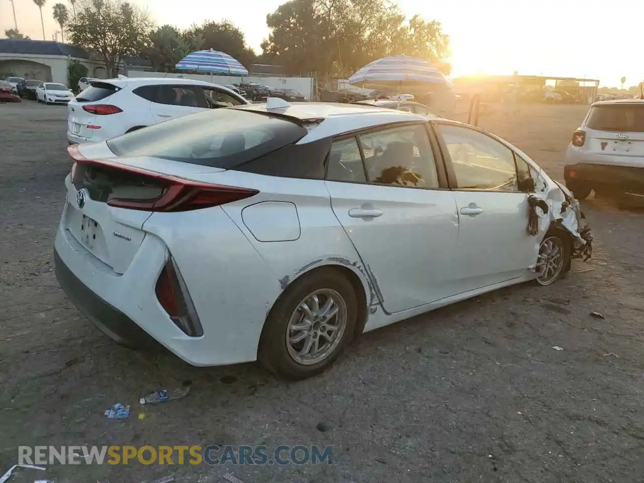 3 Photograph of a damaged car JTDKAMFP7M3166831 TOYOTA PRIUS 2021