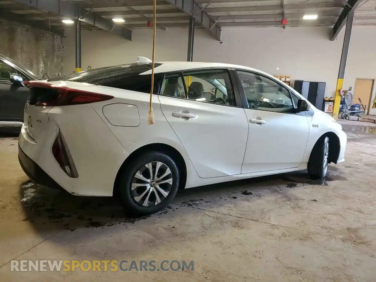 3 Photograph of a damaged car JTDKAMFP7M3174332 TOYOTA PRIUS 2021