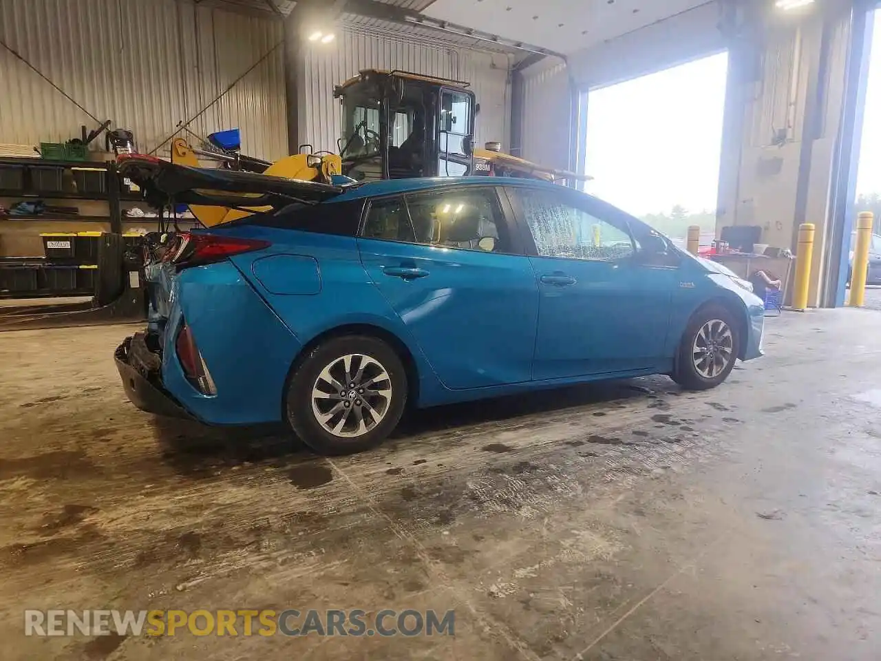 3 Фотография поврежденного автомобиля JTDKAMFP7M3174881 TOYOTA PRIUS 2021