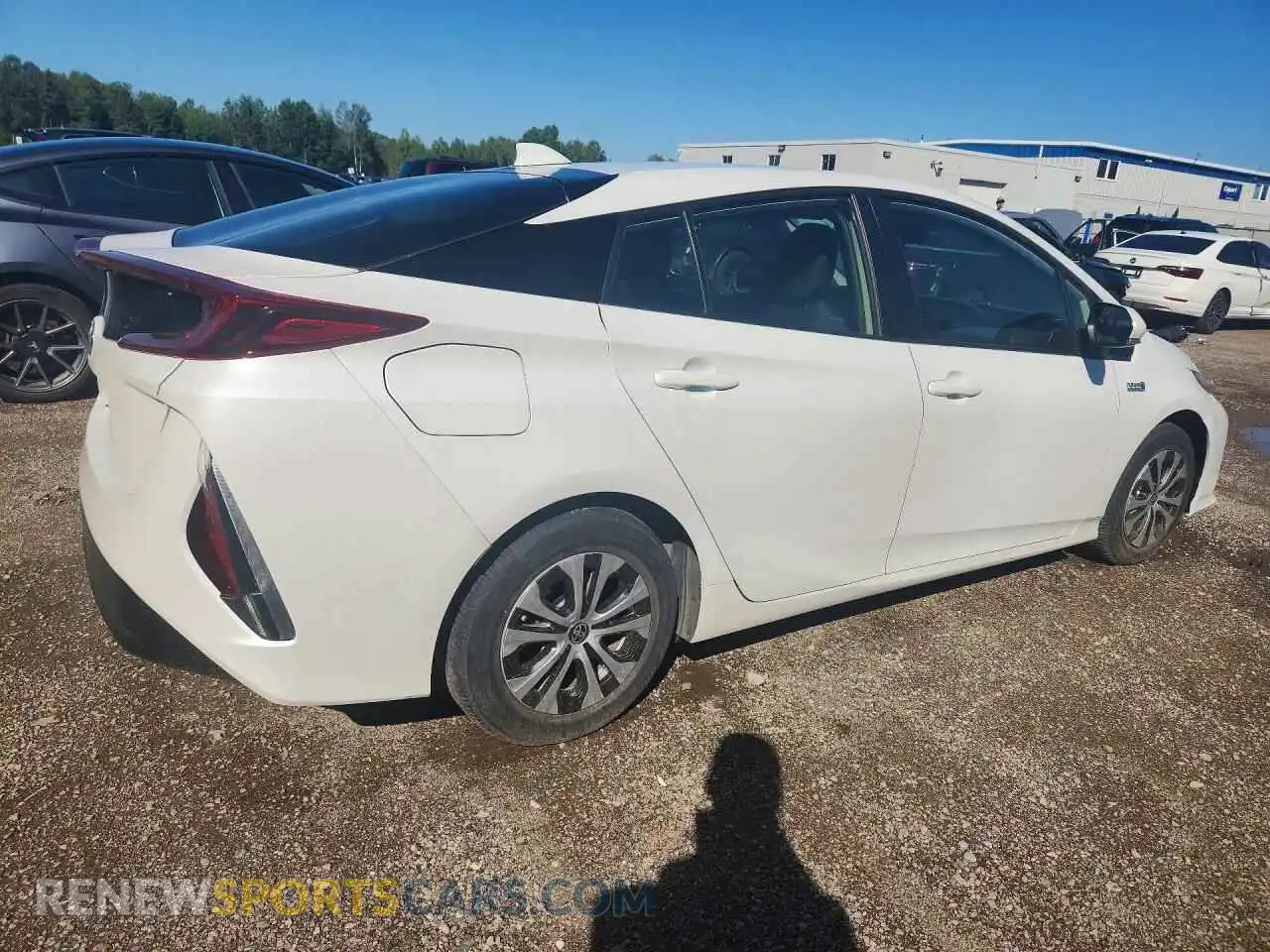 3 Photograph of a damaged car JTDKAMFP7M3184889 TOYOTA PRIUS 2021