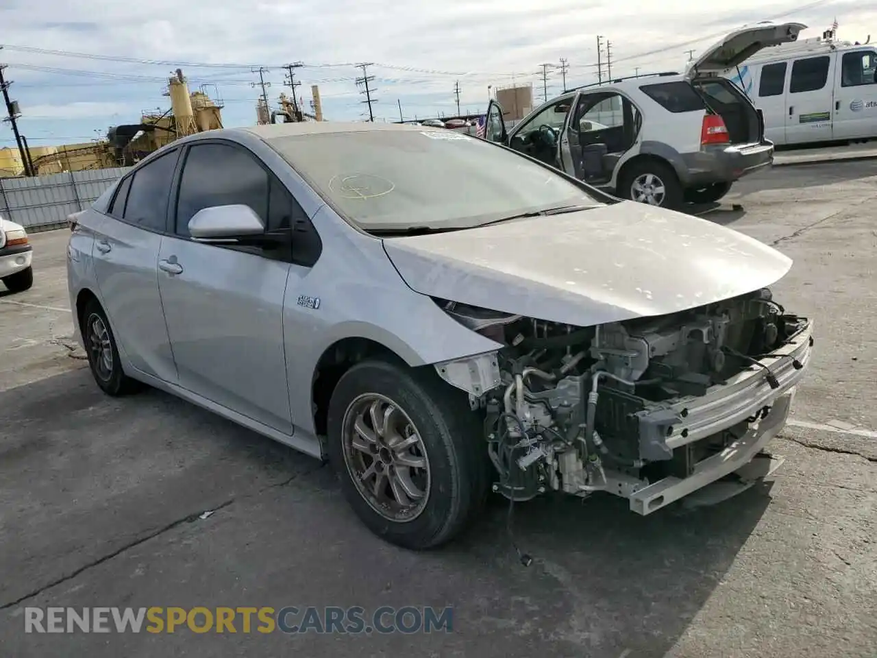 1 Фотография поврежденного автомобиля JTDKAMFP8M3168359 TOYOTA PRIUS 2021