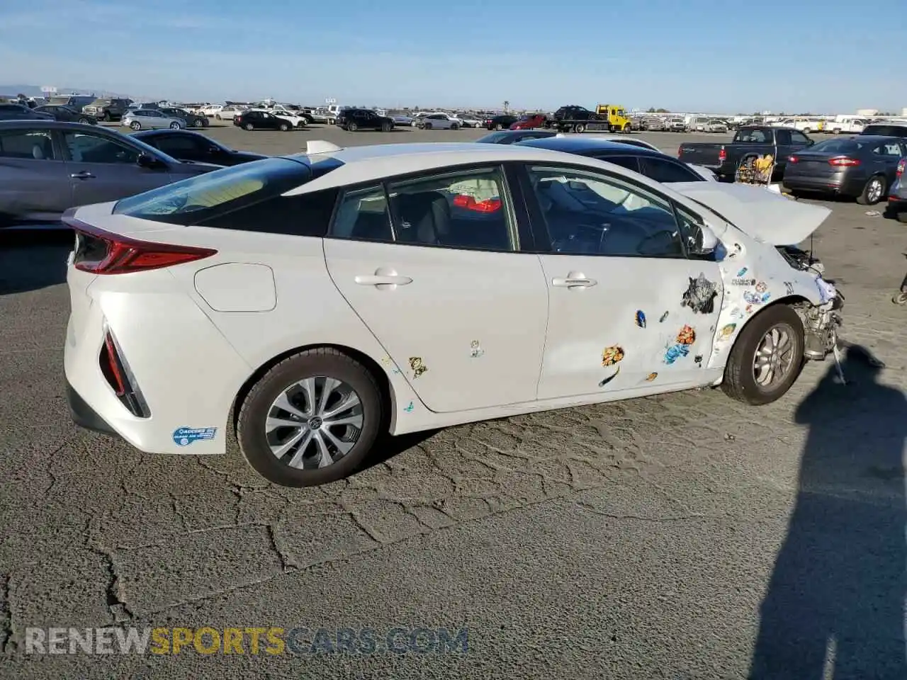 3 Photograph of a damaged car JTDKAMFP9M3167317 TOYOTA PRIUS 2021