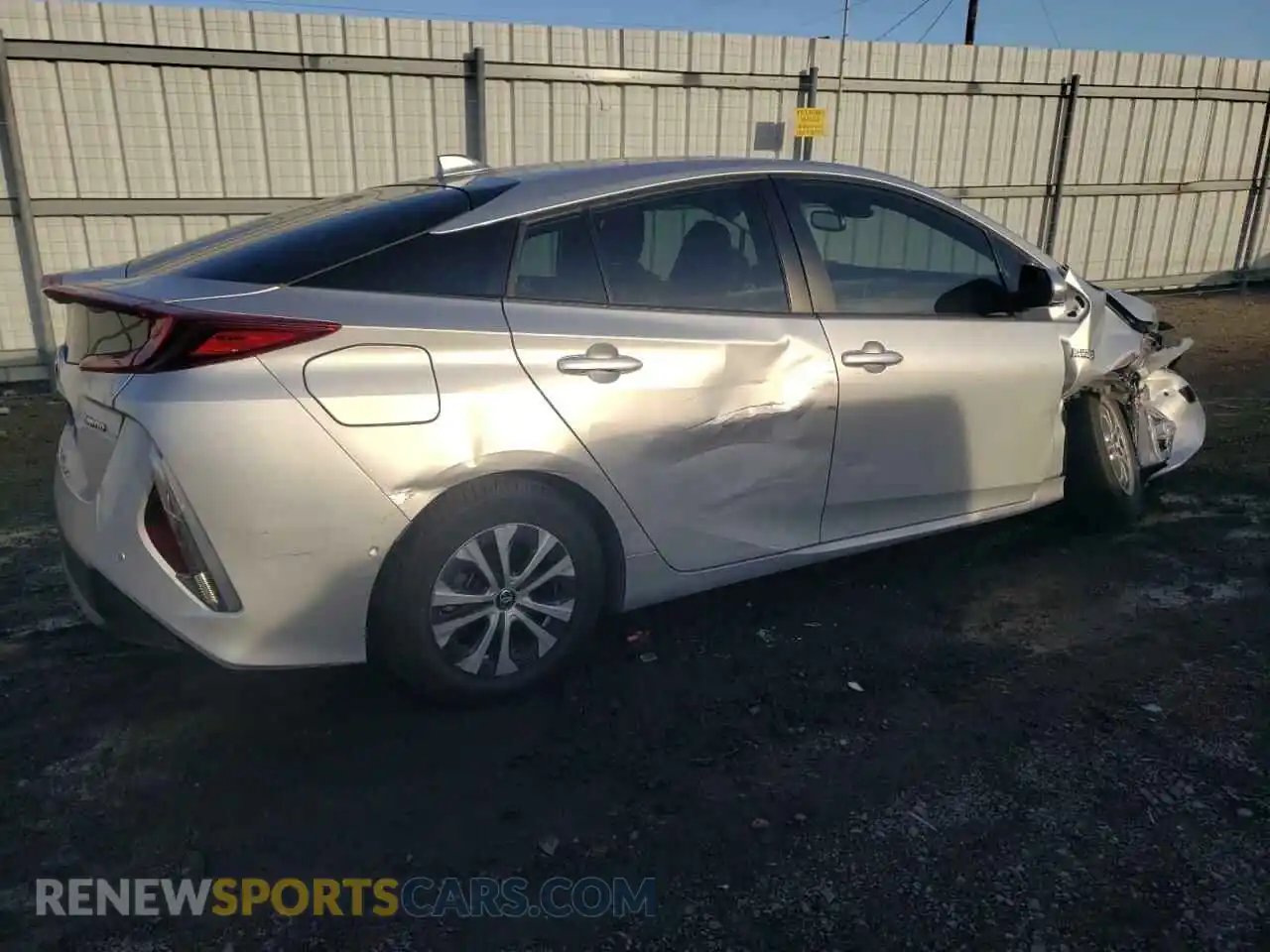 3 Photograph of a damaged car JTDKAMFP9M3172274 TOYOTA PRIUS 2021