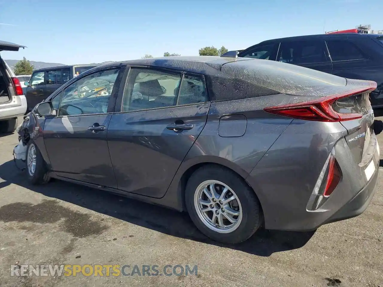 2 fotografías del automóvil dañado JTDKAMFPXM3165575 TOYOTA PRIUS 2021