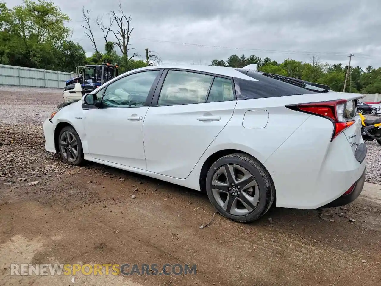 2 Фотография поврежденного автомобиля JTDKAMFU0M3135622 TOYOTA PRIUS 2021