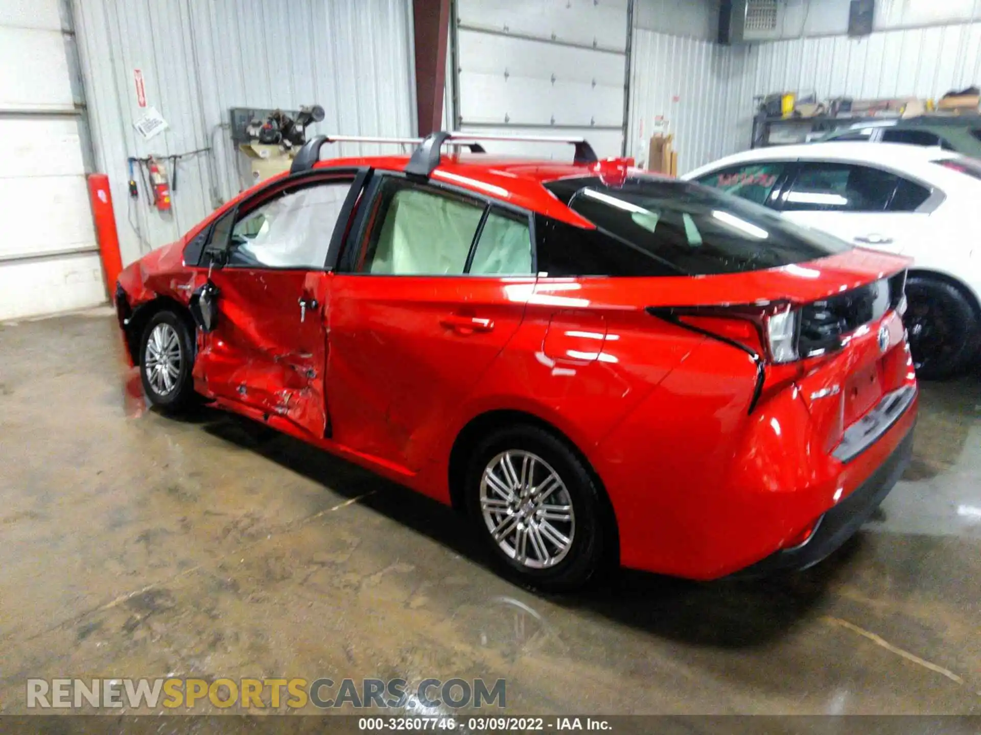3 Photograph of a damaged car JTDKAMFU0M3151996 TOYOTA PRIUS 2021